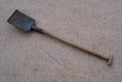 Ditching spade