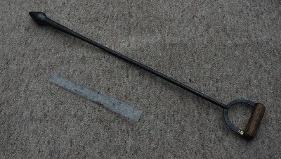 120. Iron dibber
