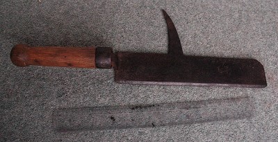 345. Spile Cleaver
