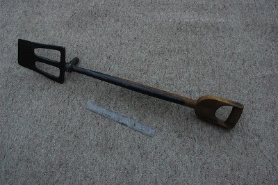 504. Open clay spade
