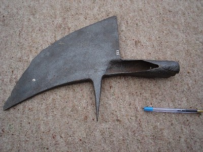 527. Drowning or meading knife
