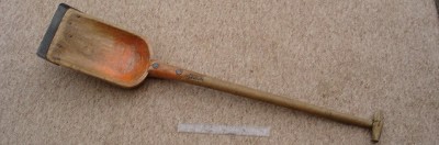 603. Wooden drainage spade