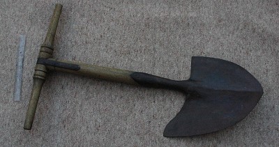612. Rutting spade