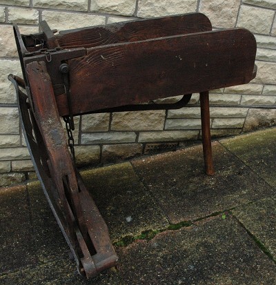 640. Old wooden Chaff Cutter