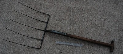692. Chaff fork